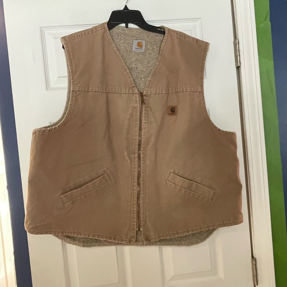 Carhartt vintage V13 DES sherpa-lined washed canvas vest in a tan - XL